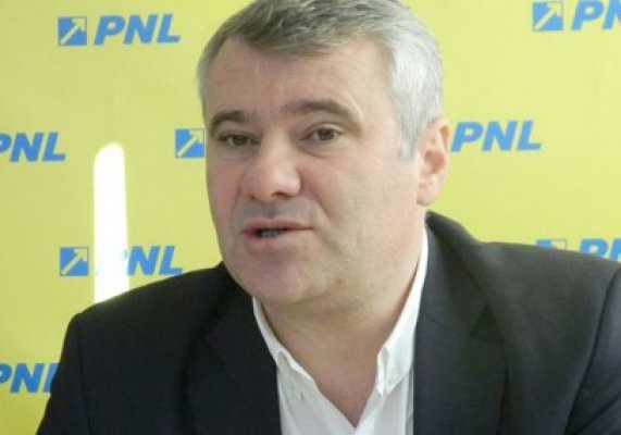 Gigel Ştirbu a depus jurământul de învestitură în funcţia de ministru al Culturii